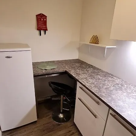 Cosy Room, Close To Center Δωμάτια σε οικογενειακή κατοικία